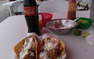 Tacos El Gil food