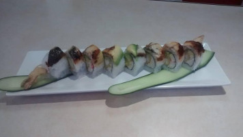 Niu Sushi food