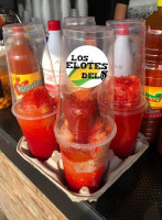 Los Elotes Del Dado food