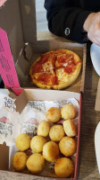 Pizza Hut food