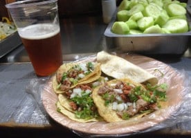 Tacos Tonita food