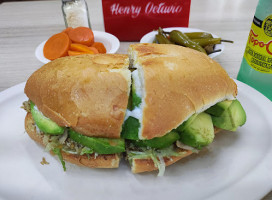 Henry Octavio Tortas Y Hamburguesas food