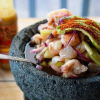 Mariscos El Arca food