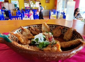 Mariscos El Arca food