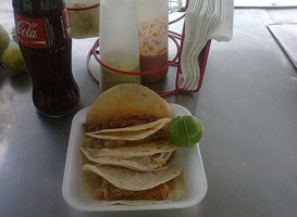 Tacos Pacos food