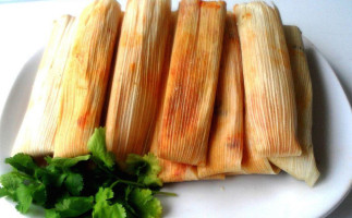 El Tamal Gourmet food