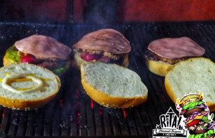 Rita! Homemade Burguers food