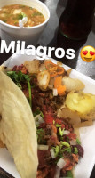 Los Milagros food