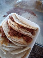 Tacos De Barbacoa El Mickey food