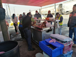 Tacos De Cabeza De Res Al Horno: El Compadre Güero food