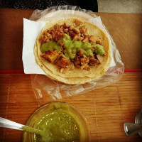 Carnitas Los Potrillos food