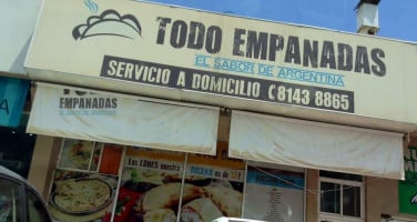 Todo Empanadas Suc. Tanarah outside