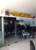 Todo Empanadas Suc. Tanarah inside