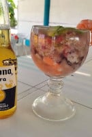 Mariscos Quilin food