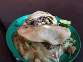 Taqueria El Charro food