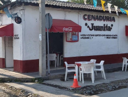 Cenaduria Juanita food