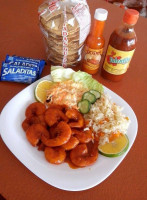 Mariscos La Copa De Oro food