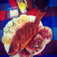 Mariscos La Copa De Oro food