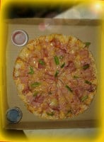 Tito's Pizza food