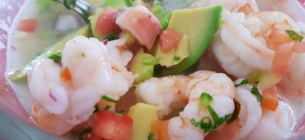 Mariscos El Primo food