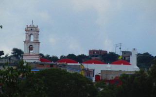 Chalupitas Doña Chabe outside