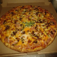 Betzaida's Pizza food