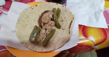 Zona De Comida Del Mercado De Tenancingo food