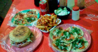 Taqueria Sarahy food