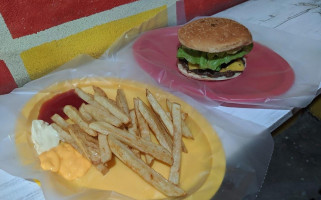 Beto's Burguer Tejupilco food