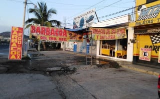 Barbacoa La Hacienda Suc. Acatlipa food