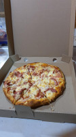 Dreicos Pizza food