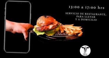 7 Vacas Grill food