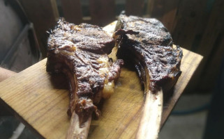 Las Carnes De Balú food