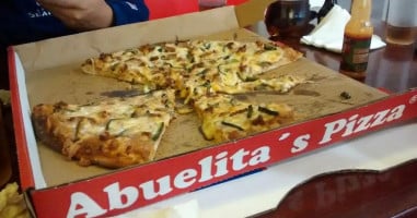 Abuelitas Pizza food