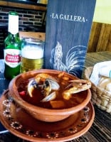 La Gallera food