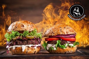 El Inquisidor Pizzas Y Hamburguesas food