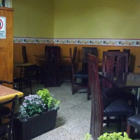 Los Girasoles food