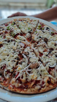 Dannis Pizza food