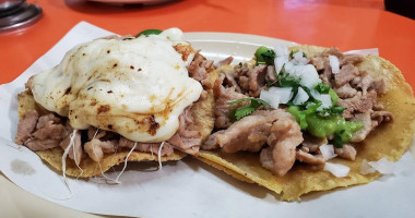 Taqueria San Martin food