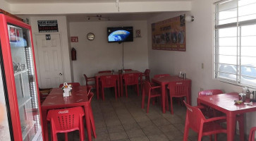 Tacos De Birria Tlaquepaque inside