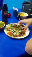 Taqueria La Parrillita food