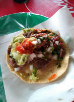 Tacos El Barranca food