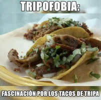 Taquería La Esperanza food