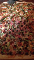 Mamanino's Pizza food