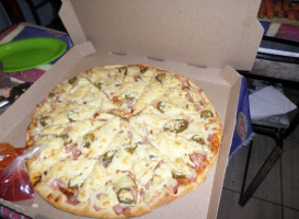 Pizzas Vilchis food