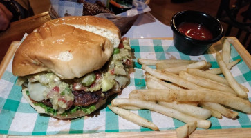 Bock's: Alitas, Costillas Hamburguesas food