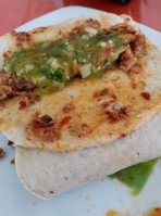 TaquerÍa El Chivo food