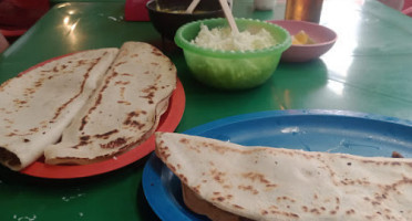 Tacos Y Quesadillas La Morena food