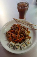 Nory Sushi food