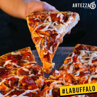 Artezza Pizza food